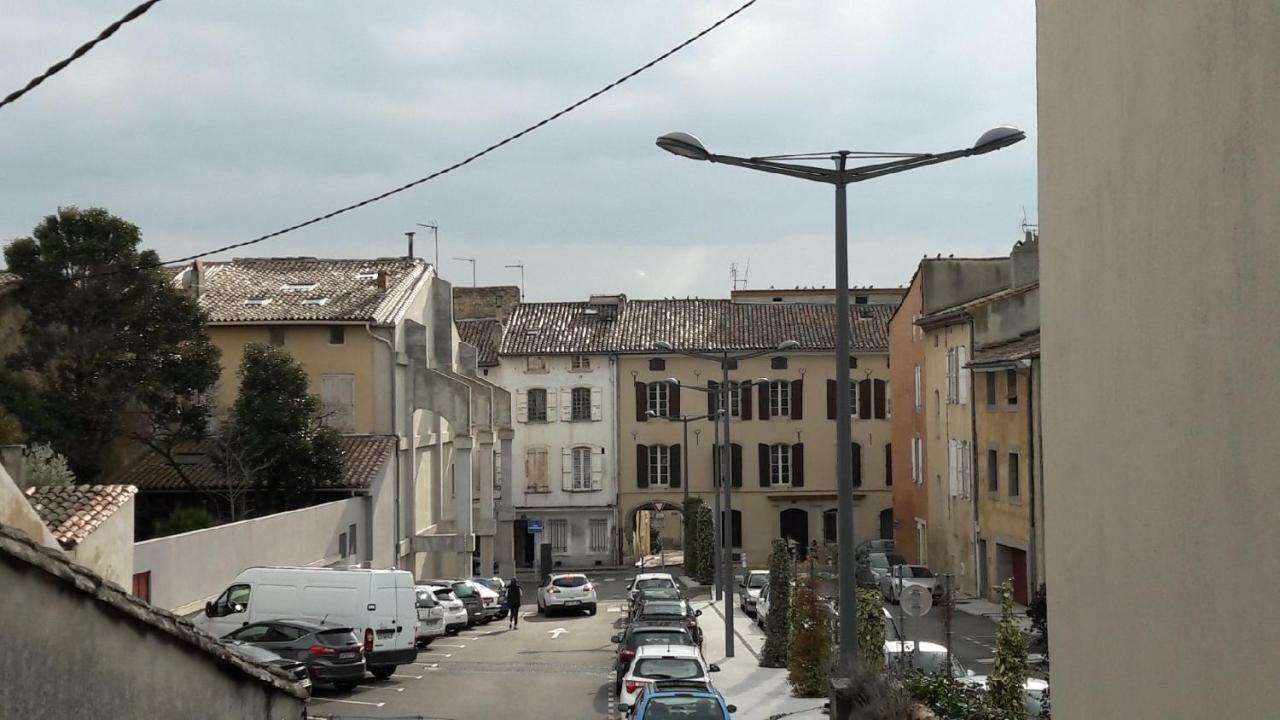 Appartement Charmant - Centre Castelnaudary Exterior foto
